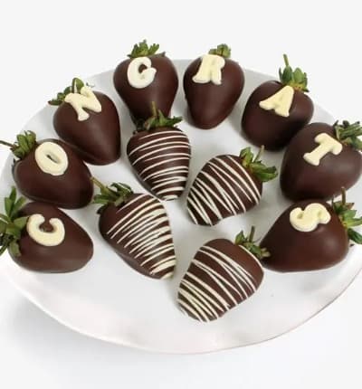 Say CONGRATS in a way that is loud, clear, and delicious. These Belgian Chocolate Covered Strawberries are a great way to celebrate the remarkable milestone in your loved ones life. Whether it's a New Baby, Graduation, or Housewarming gift, these strawberries will surly make the occasion that much more special.
Includes:
* 12 Fresh Strawberries
* 'Congrats' Chocolate Message
* Belgian Milk Chocolate
* Reusable Cooler.
ALLERGEN ALERT: Product contains egg, milk, soy, wheat, peanuts, tree nuts and coconut. We recommend that those with food related allergies take the necessary precautions.
